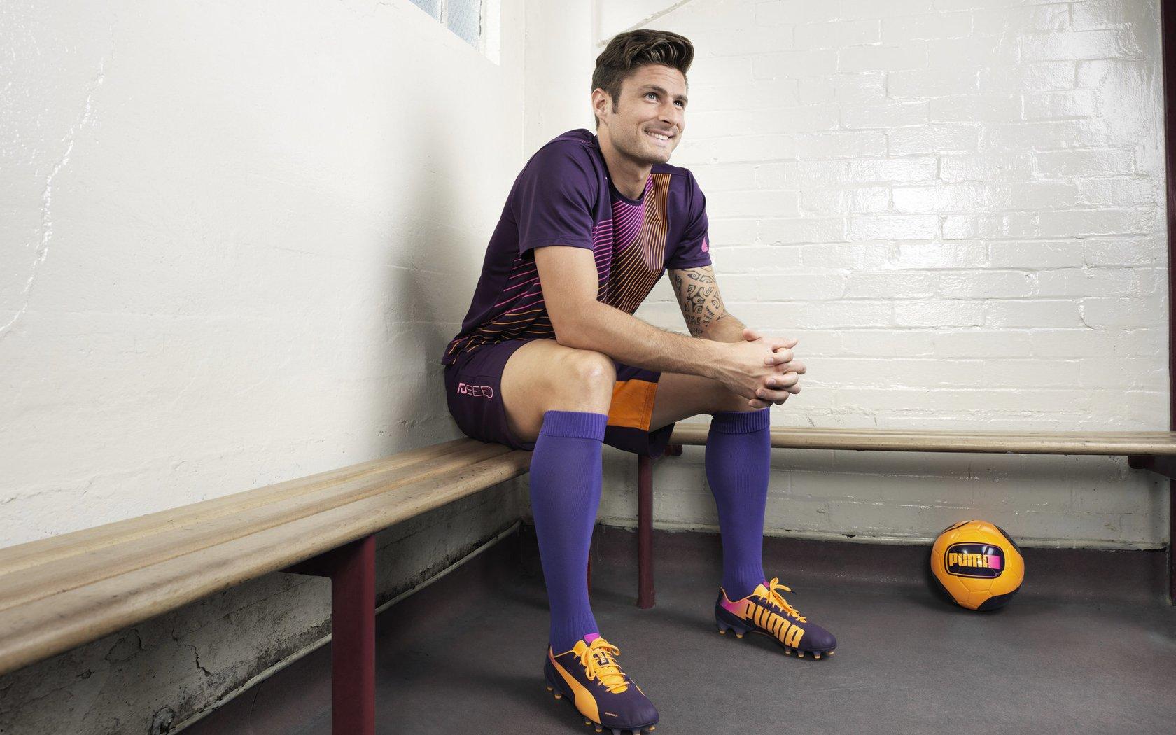 【B体育官方网站】冰雪运动热潮席卷全国，各地掀起冬季健身新时尚