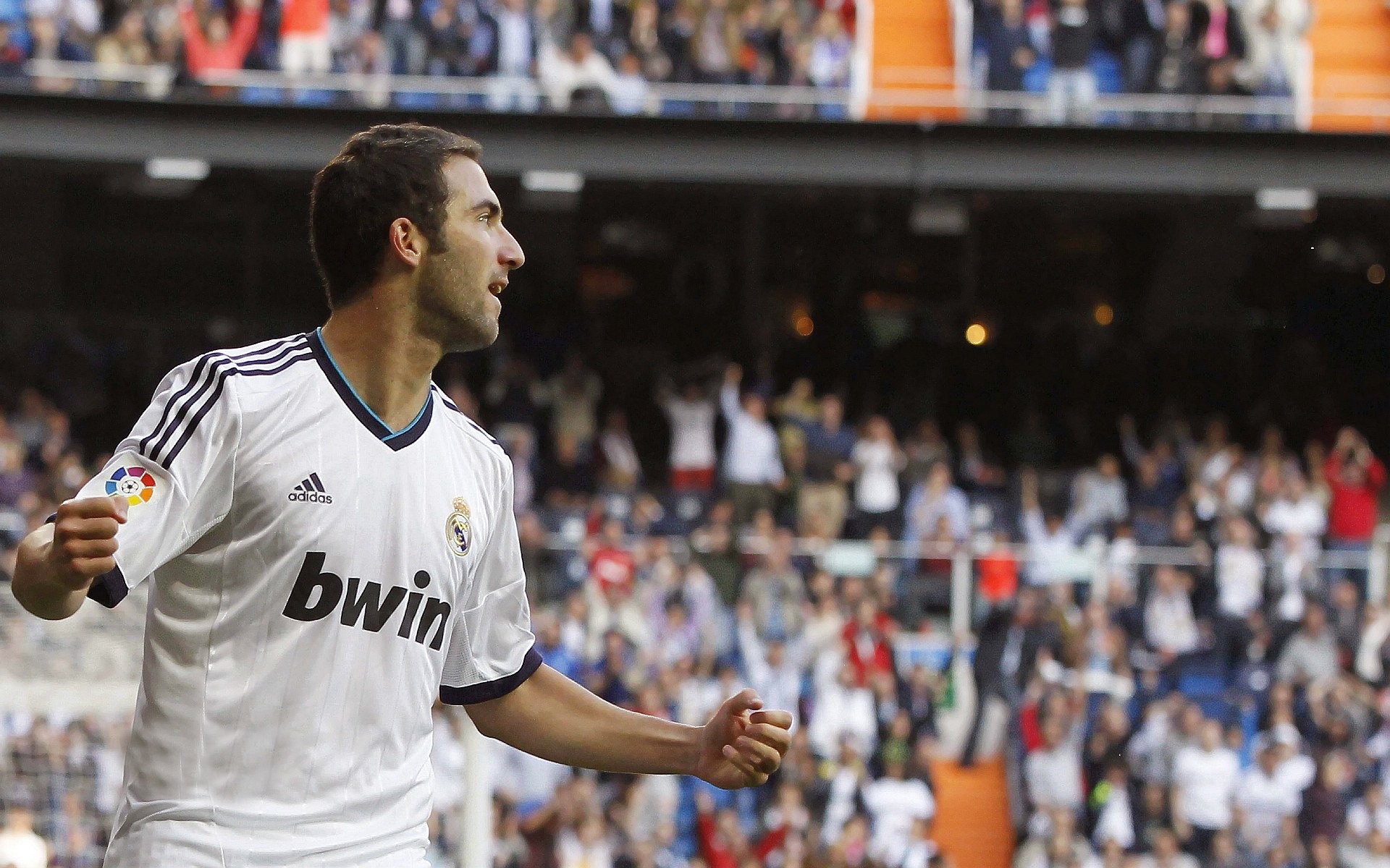 电竞世界杯盛大开幕 全球顶尖战队角逐荣耀之巅-B体育